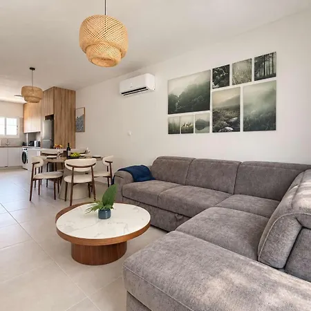 Paradise Gardens 30 - Pool & Private Terrace Paphos